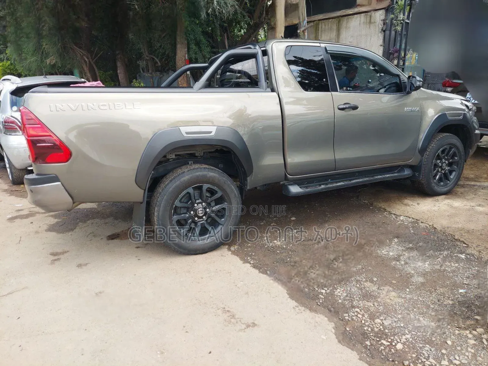 Toyota Hilux 2022 Silver