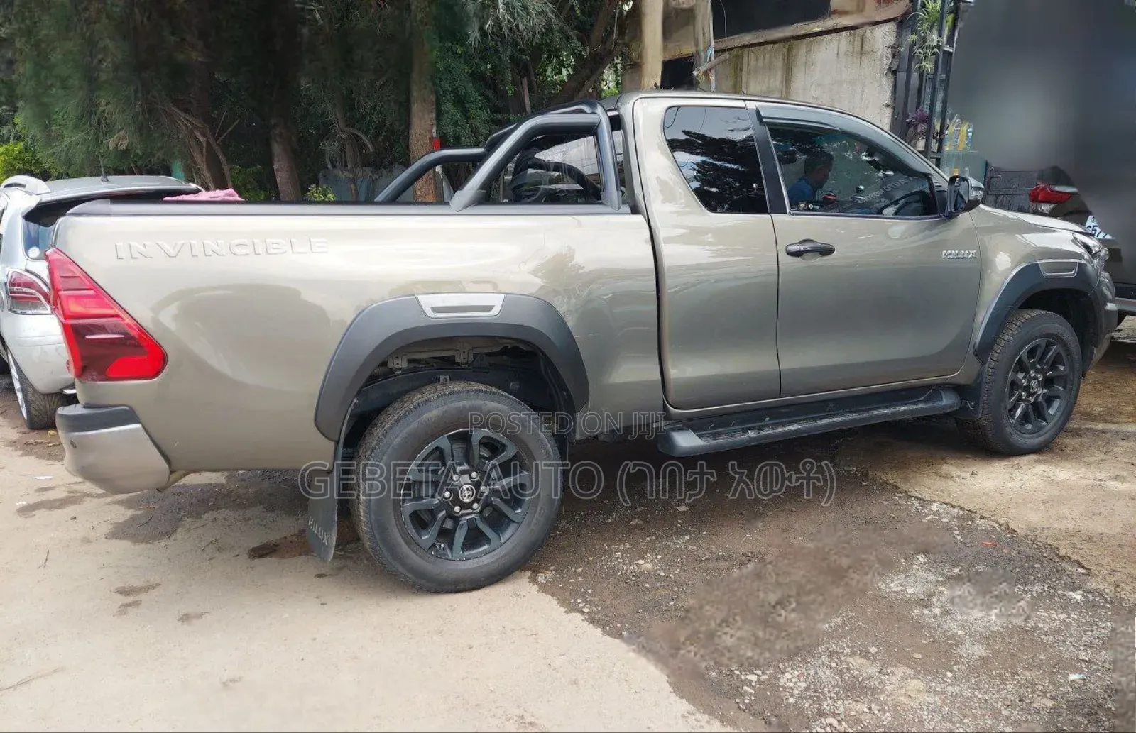 Toyota Hilux 2022 Silver