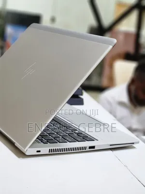 New Laptop HP EliteBook 840 16GB AMD Ryzen 5 SSD 512GB