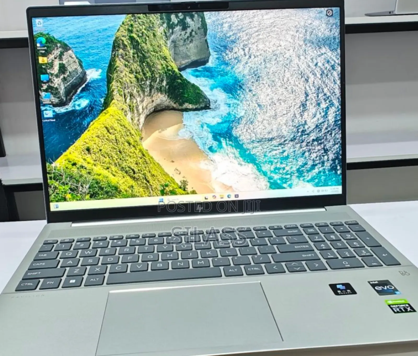 New Laptop HP Pavilion 15t 16GB Intel Core I7 SSD 1T