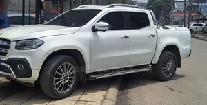 Mercedes-Benz X Class 2020 White