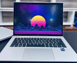 New Laptop HP EliteBook 840 G9 16GB Intel Core I7 SSD 512GB