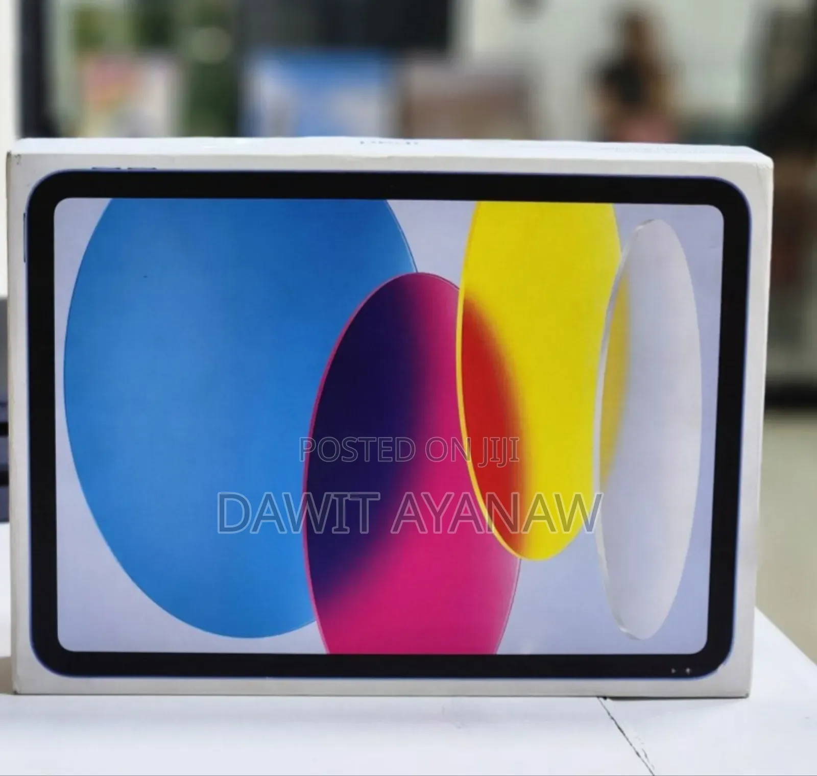 New Apple iPad 10.2 (2020) 64 GB Silver