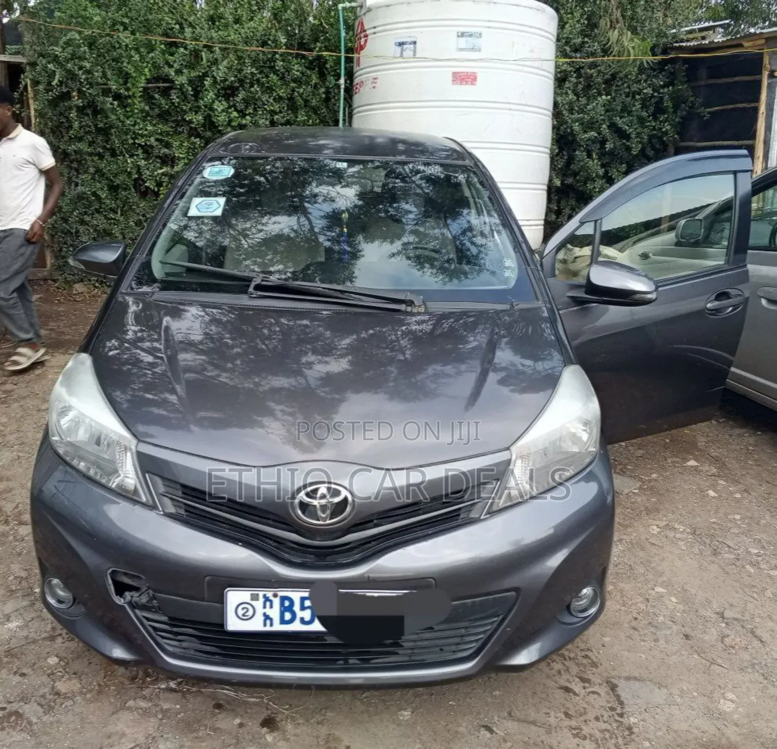 Toyota Yaris 2012 Black