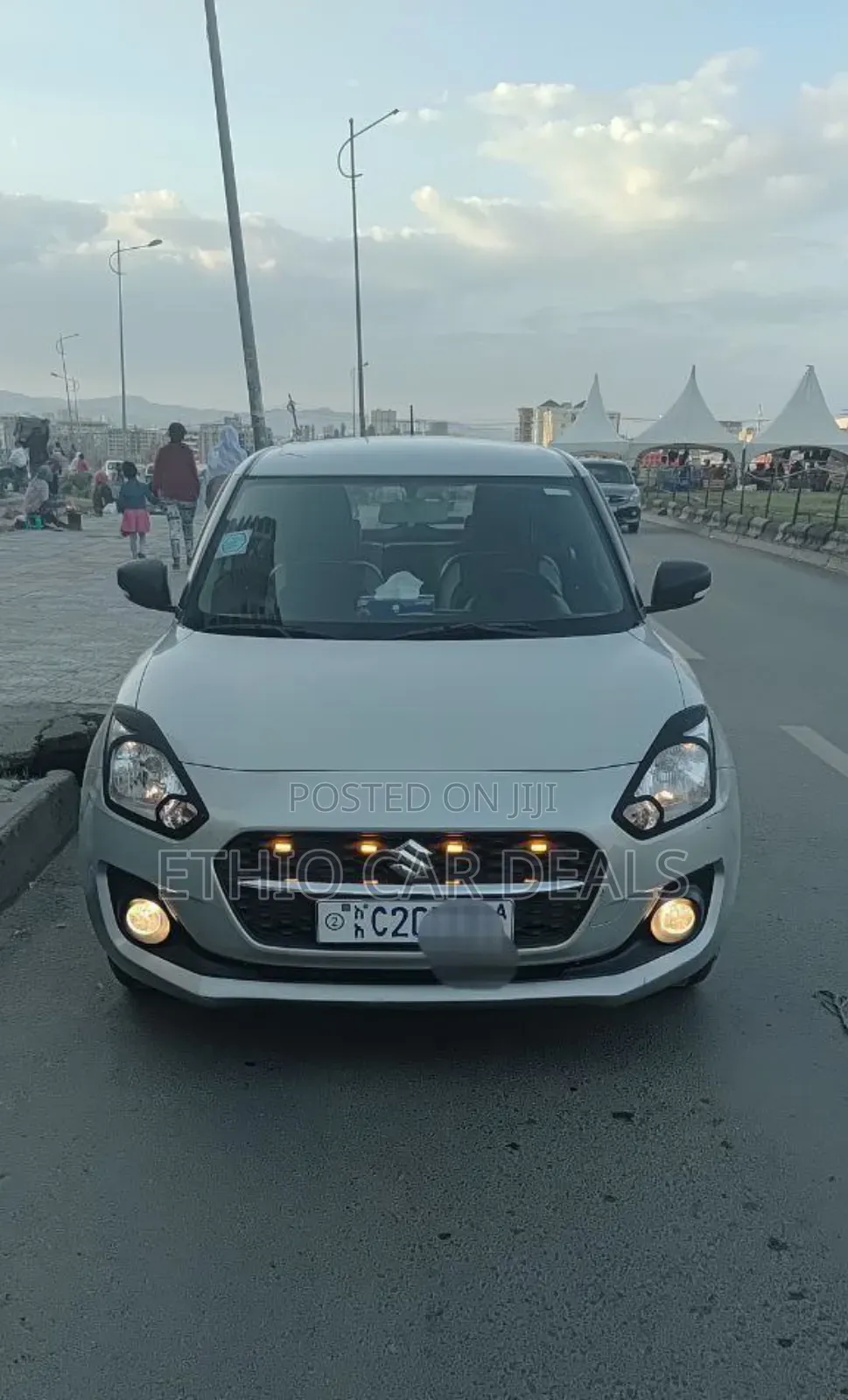 Suzuki Swift 2022 Silver