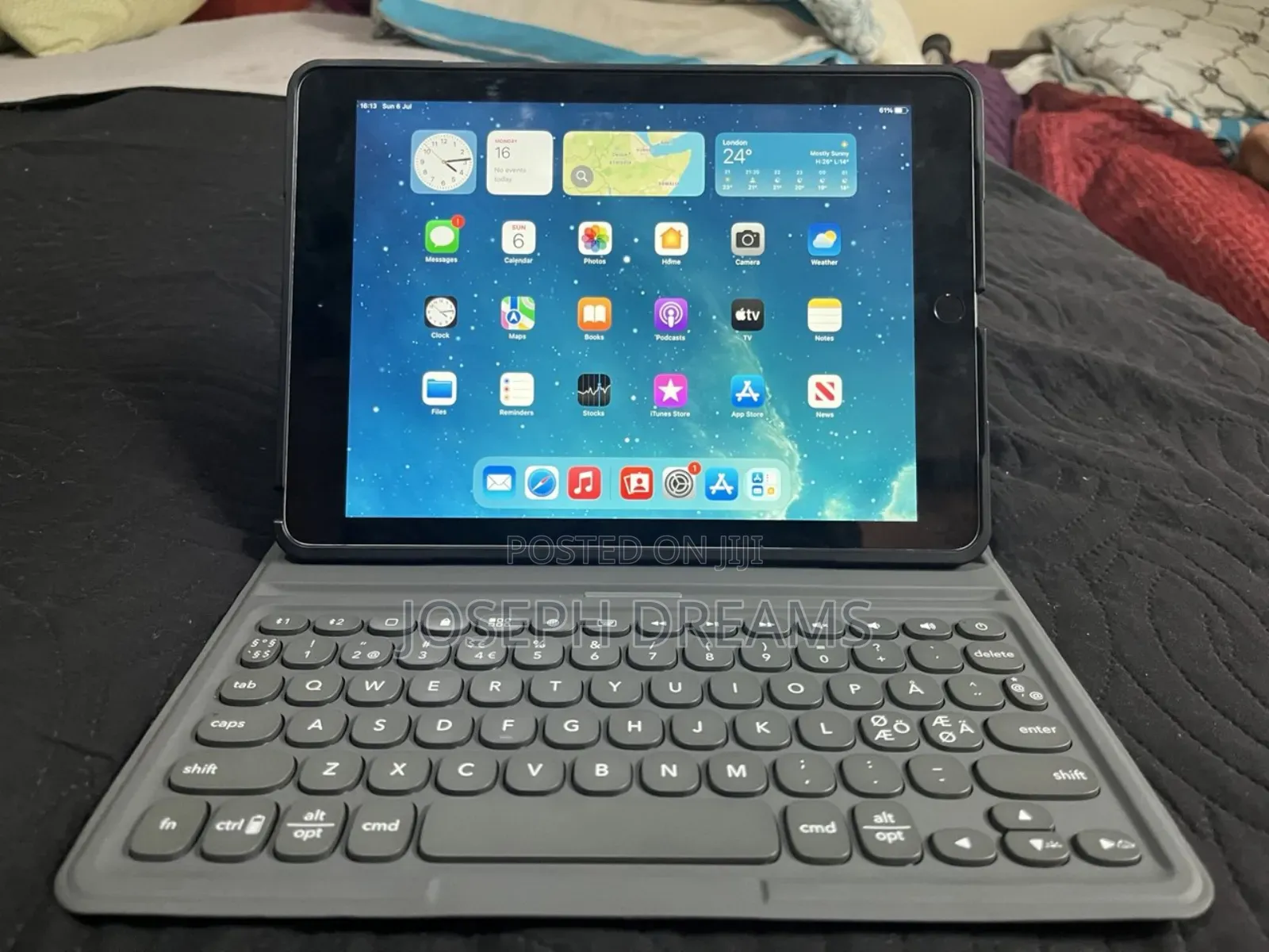 Apple iPad 10.2 (2020) Wi-Fi 32 GB Black