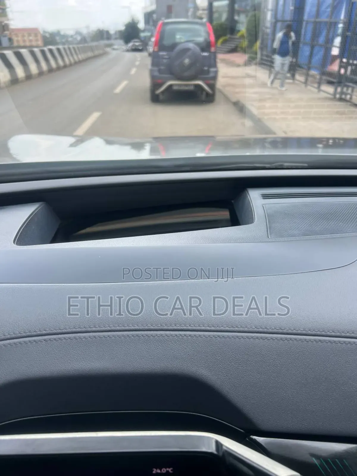 Volkswagen ID.6 2023 Beige