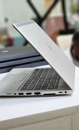 New Laptop HP EliteBook 840 16GB AMD Ryzen 5 SSD 512GB