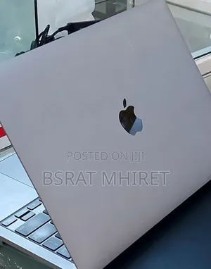 Photo - New Laptop Apple MacBook Air 2022 M2 8GB Apple M2 SSD 256GB