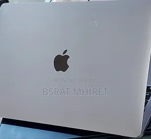 New Laptop Apple MacBook Air 2022 M2 8GB Apple M2 SSD 256GB