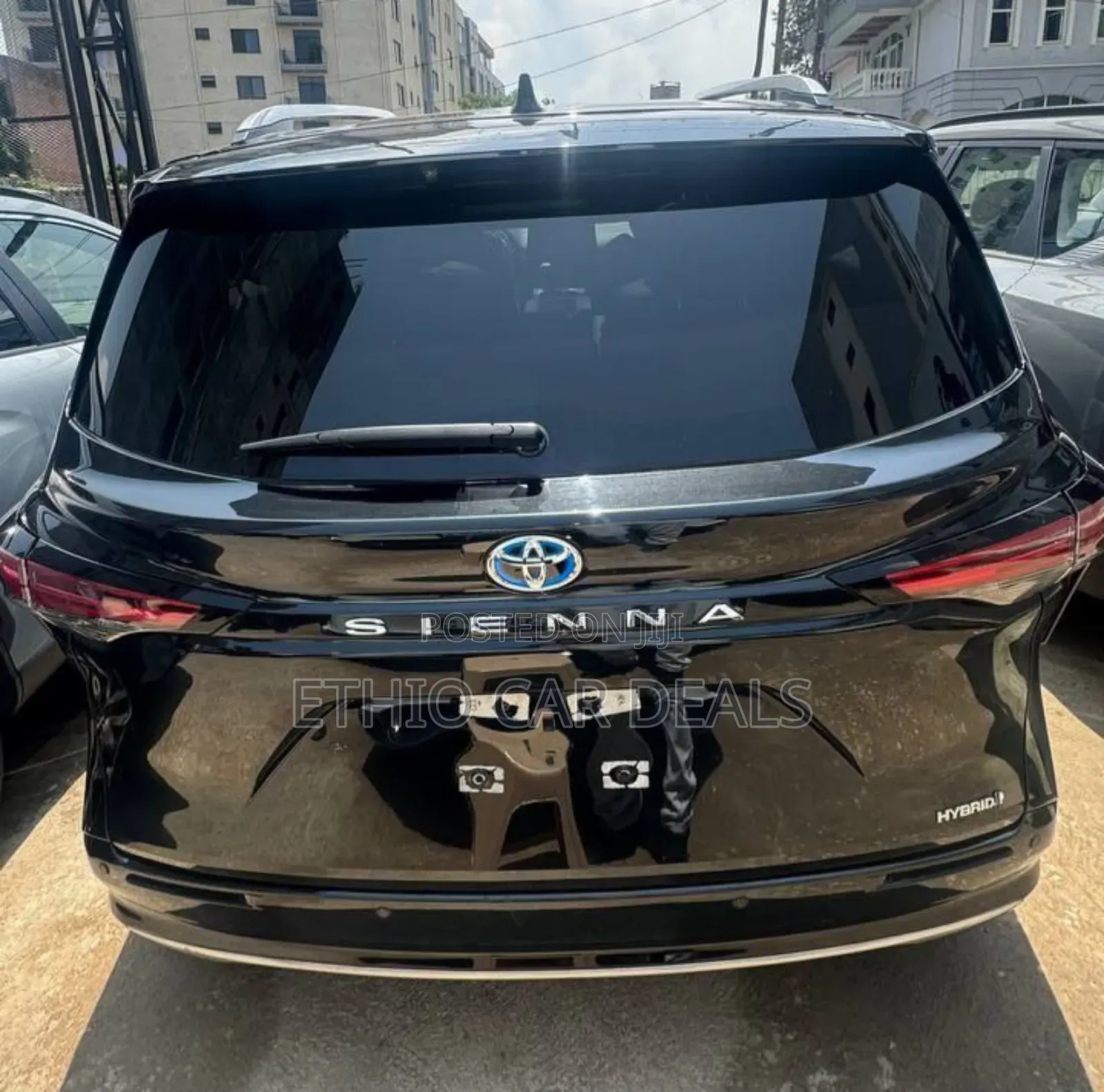 New Toyota Sienna 2024 White