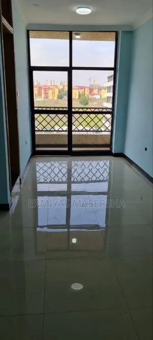 Furnished 4bdrm Apartment in Yeka for sale