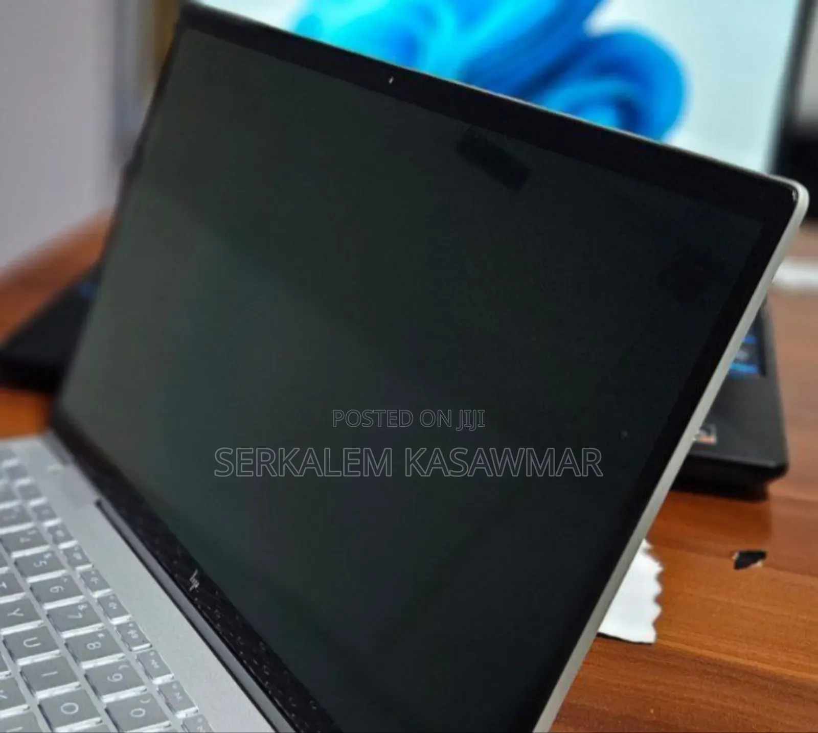 New Laptop HP Envy X360 8GB Intel Core I7 SSD 512GB