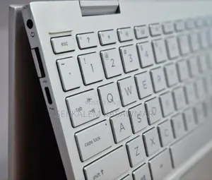 New Laptop HP Envy X360 8GB Intel Core I7 SSD 512GB