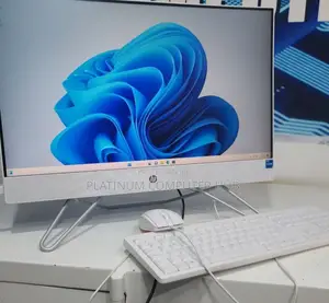 New HP 200 G4 22 All-in-One 8GB Intel Core I5 SSD 512GB