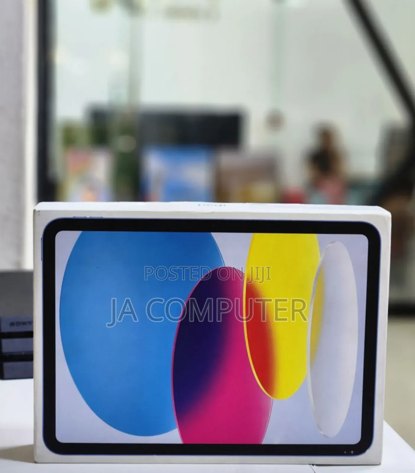 New Apple iPad 10.2 (2020) Wi-Fi 64 GB Black