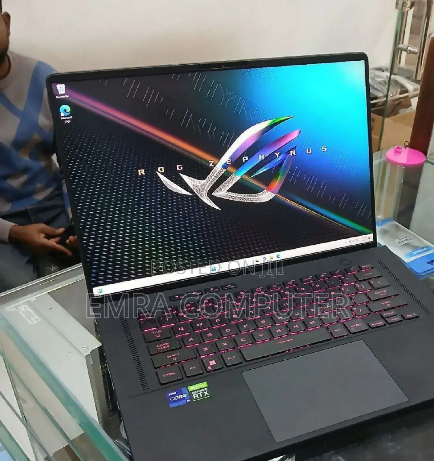 New Laptop Asus ROG Zephyrus G15 16GB Intel Core I9 SSD 1T