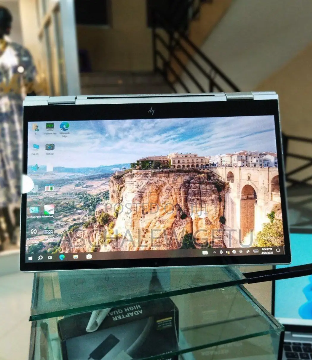 New Laptop HP EliteBook 830 G8 16GB Intel Core I7 SSD 512GB