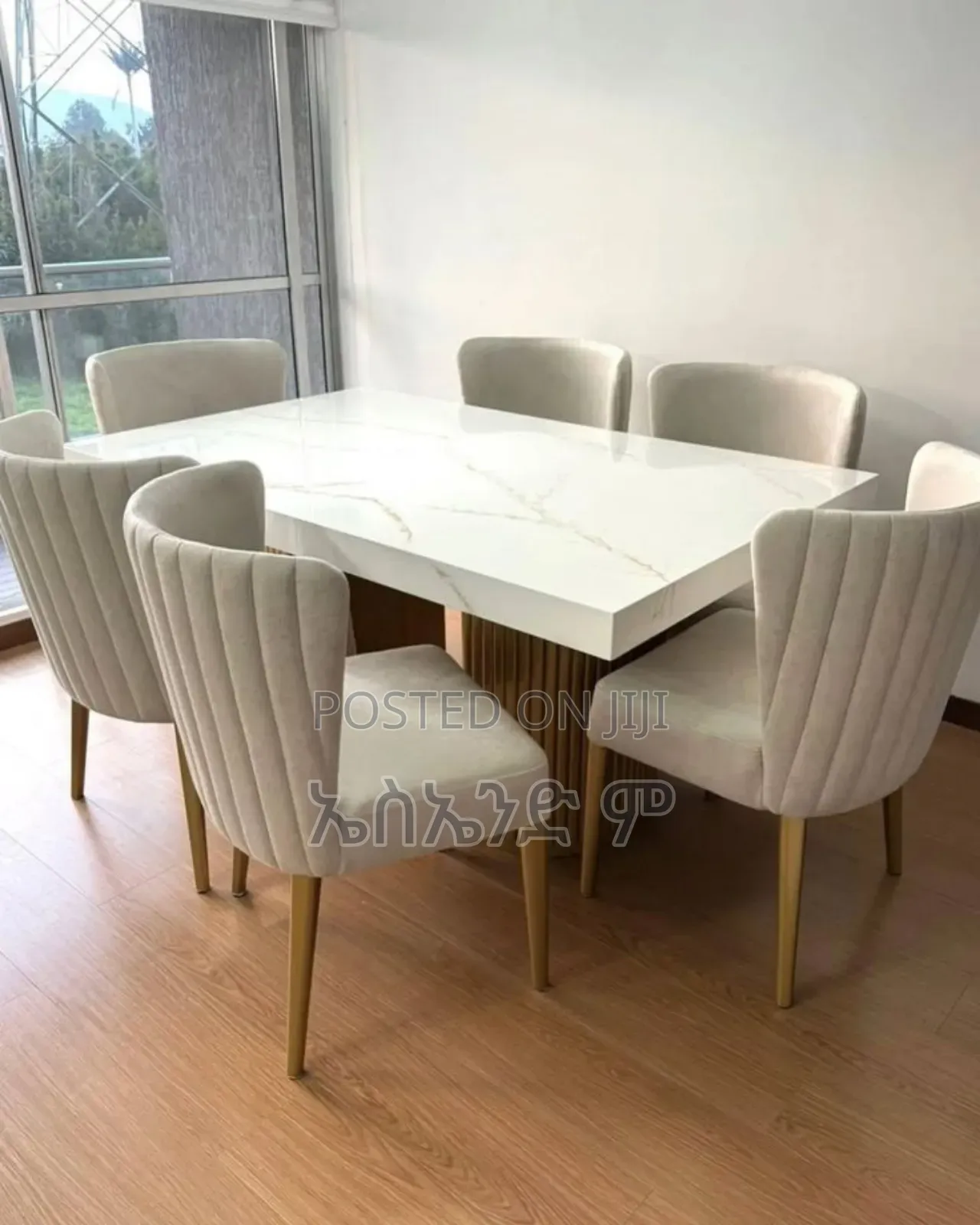 Muybles Dining Table 6 Person