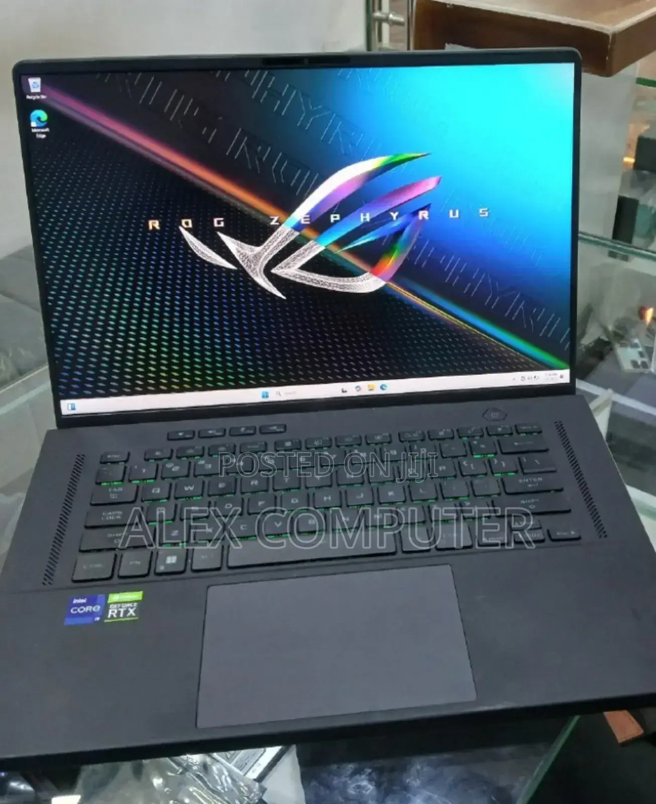 New Laptop Asus ROG Zephyrus G15 16GB Intel Core I9 SSD 1T