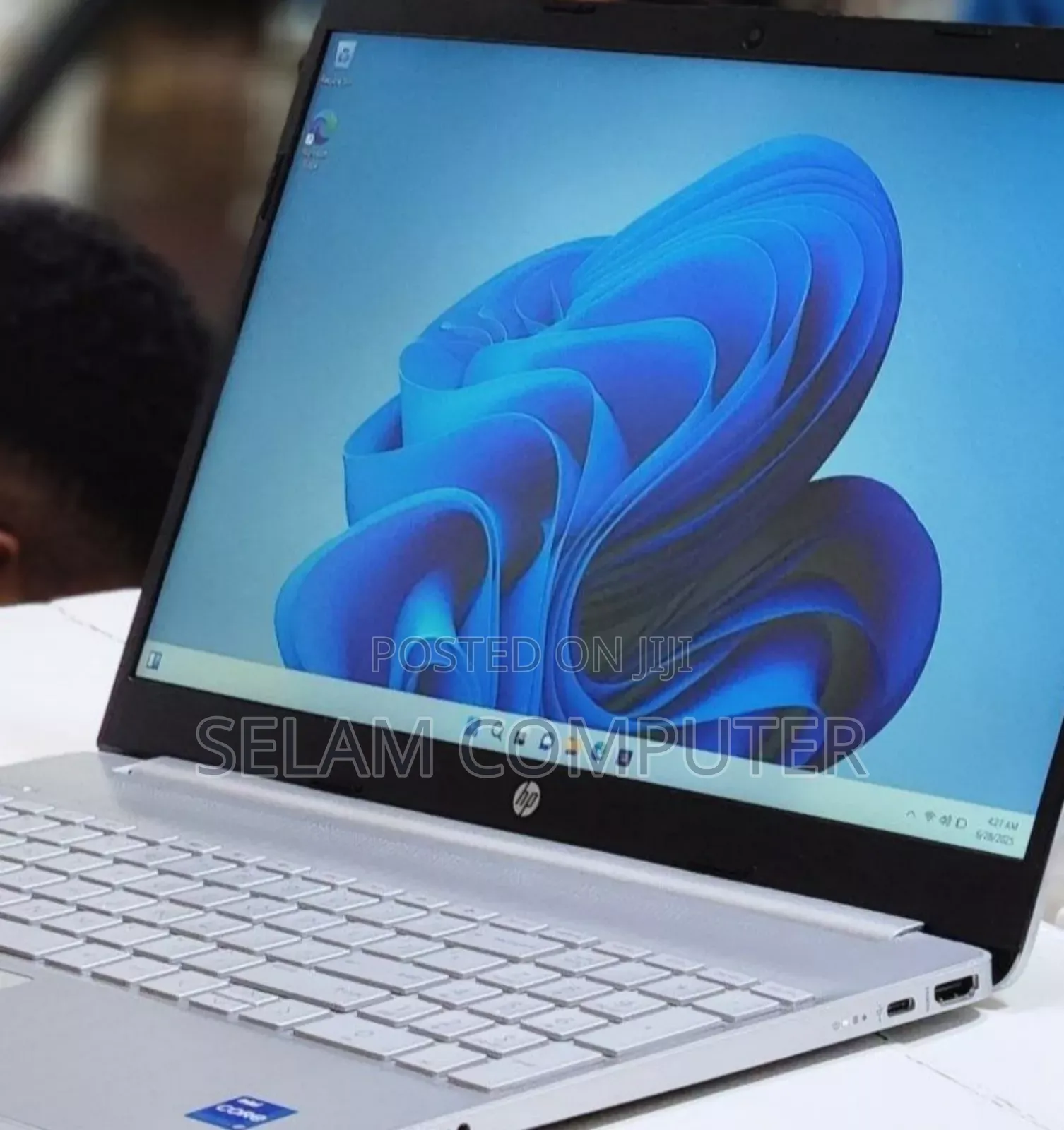 New Laptop HP Stream Notebook 16GB Intel Core I7 SSD 512GB