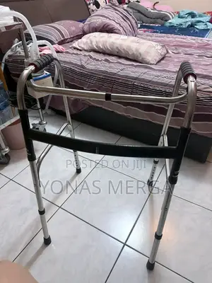 Photo - Walker坟وwalker Wheel Outةوportability:
Many Standard Walkers