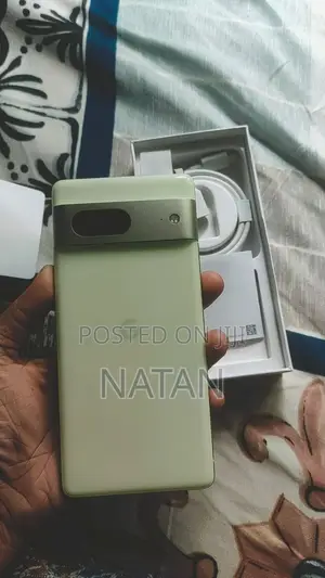 Photo - New Google Pixel 7 128 GB White