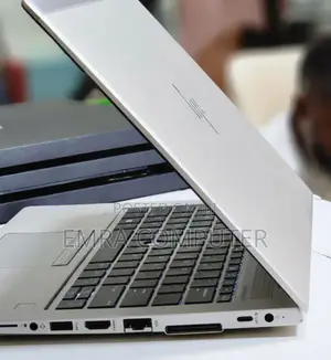 New Laptop HP 16GB AMD Ryzen 5 SSD 512GB