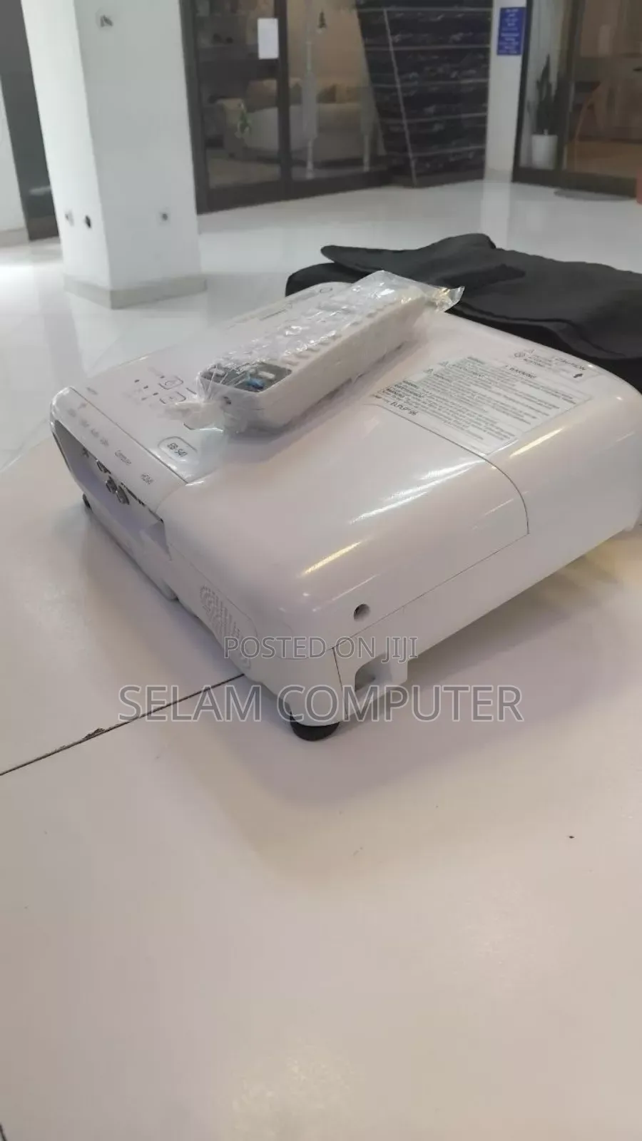 Epson Projector Model Name: Eb-S41 Has Bag and R