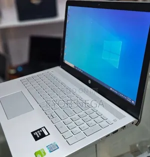 New Laptop HP Pavilion 15 8GB Intel Core I5 HDD+SSD 1.5T