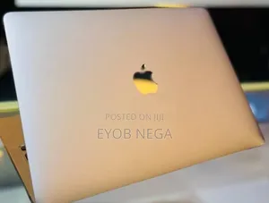 New Laptop Apple MacBook Pro 2020 M1 8GB Apple M1 SSD 256GB