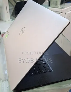 New Laptop Dell Precision 5540 16GB Intel Core I7 SSD 512GB