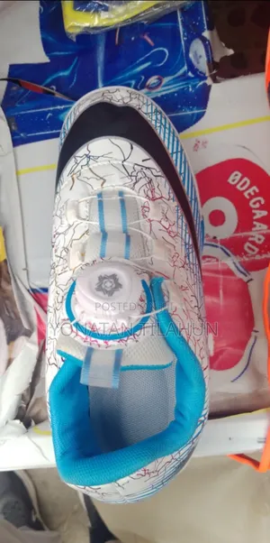 Photo - Kids Football Shoe