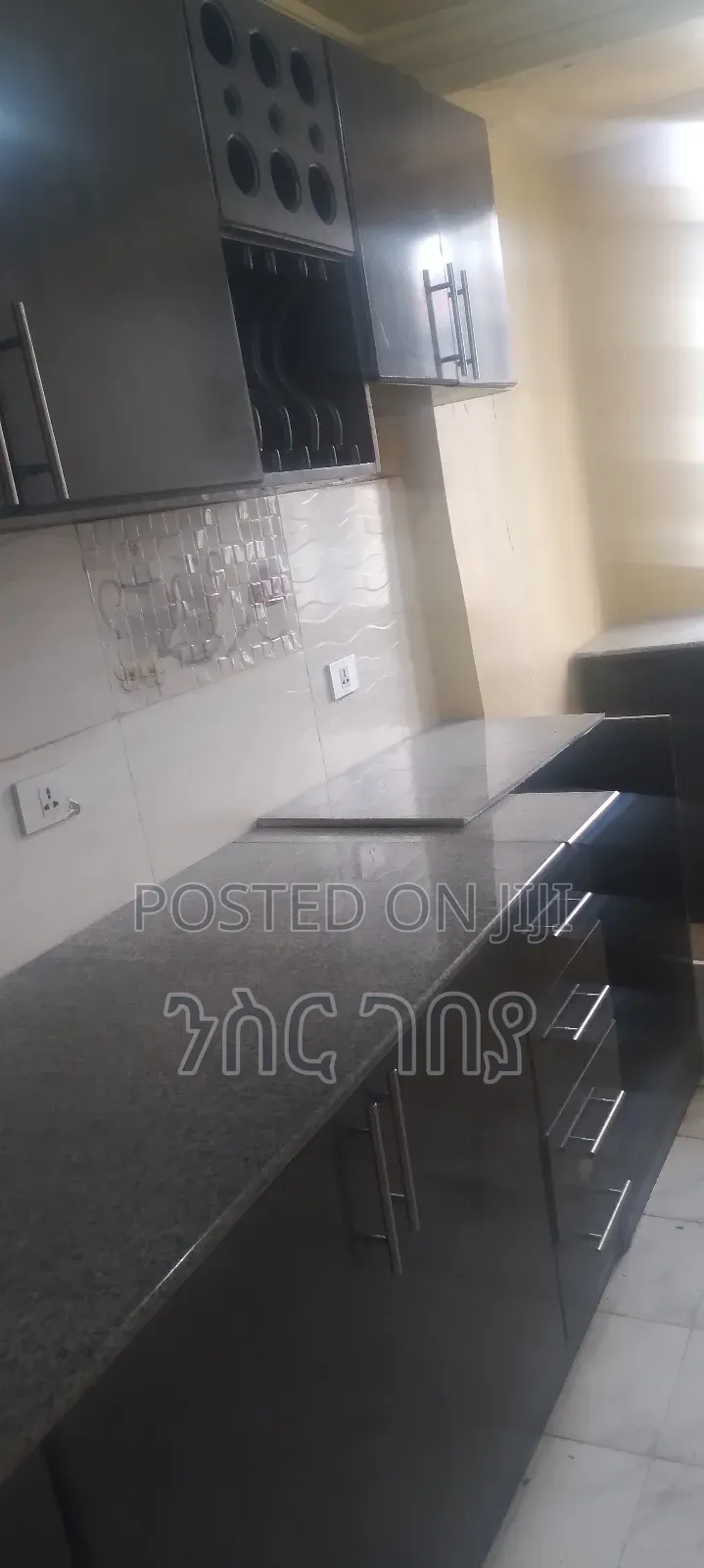 Furnished 2bdrm Condo in Ayat Mekedonia, Yeka for rent