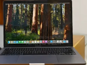 New Laptop Apple MacBook 2020 8GB Intel Core I5 SSD 256GB