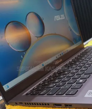 New Laptop Asus VivoBook 15 X505BA 8GB Intel Core I7 SSD 512GB