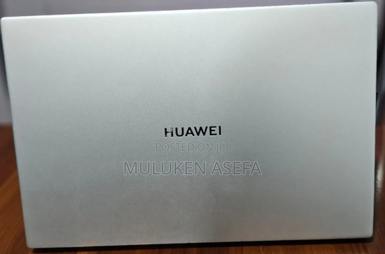New Laptop Huawei MateBook 13 WRT-W19E 8GB Intel Core I5 SSD 512GB