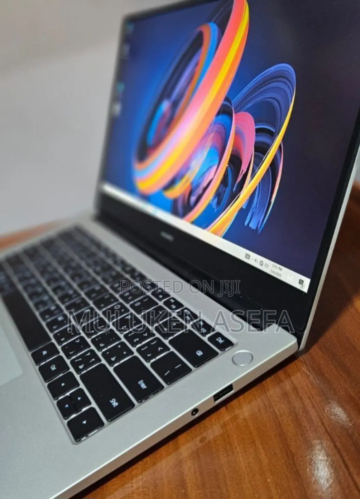 New Laptop Huawei MateBook 13 WRT-W19E 8GB Intel Core I5 SSD 512GB