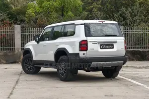 New Toyota Land Cruiser Prado 2.4 Hybrid 2024 White