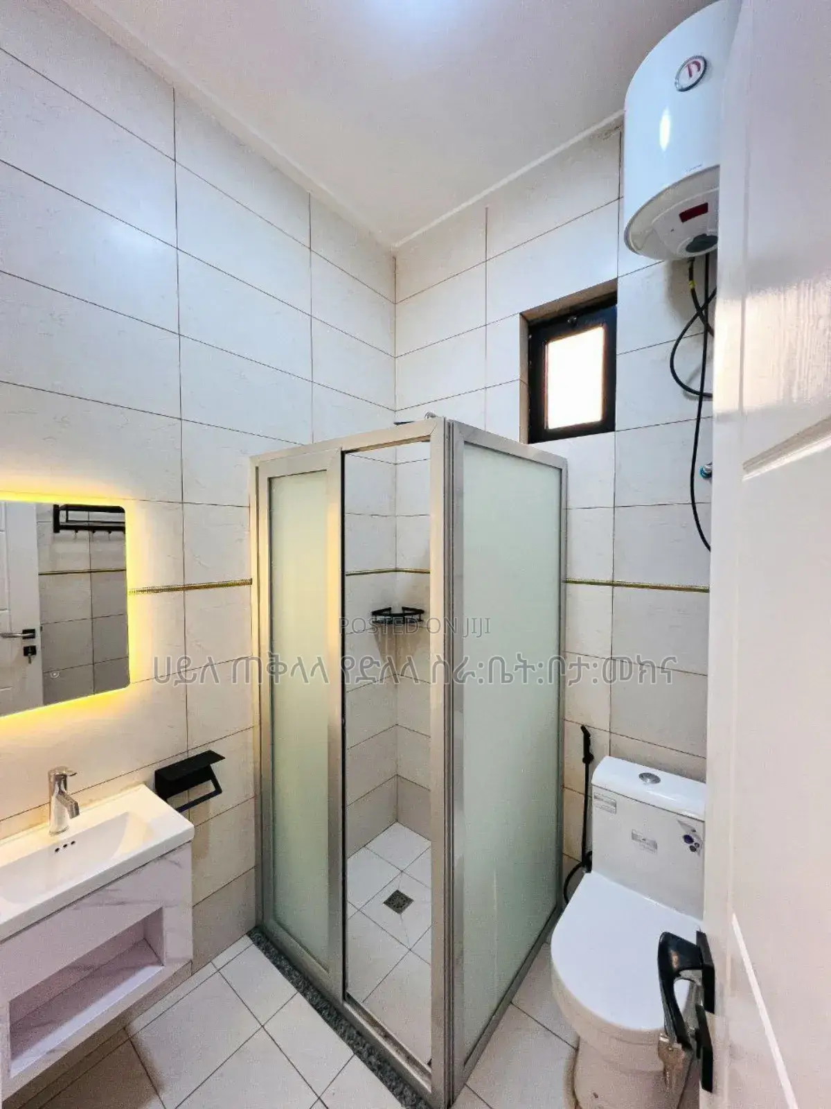 Furnished 3bdrm Villa in ጉርድሾላ Century ሞል, Bole for sale