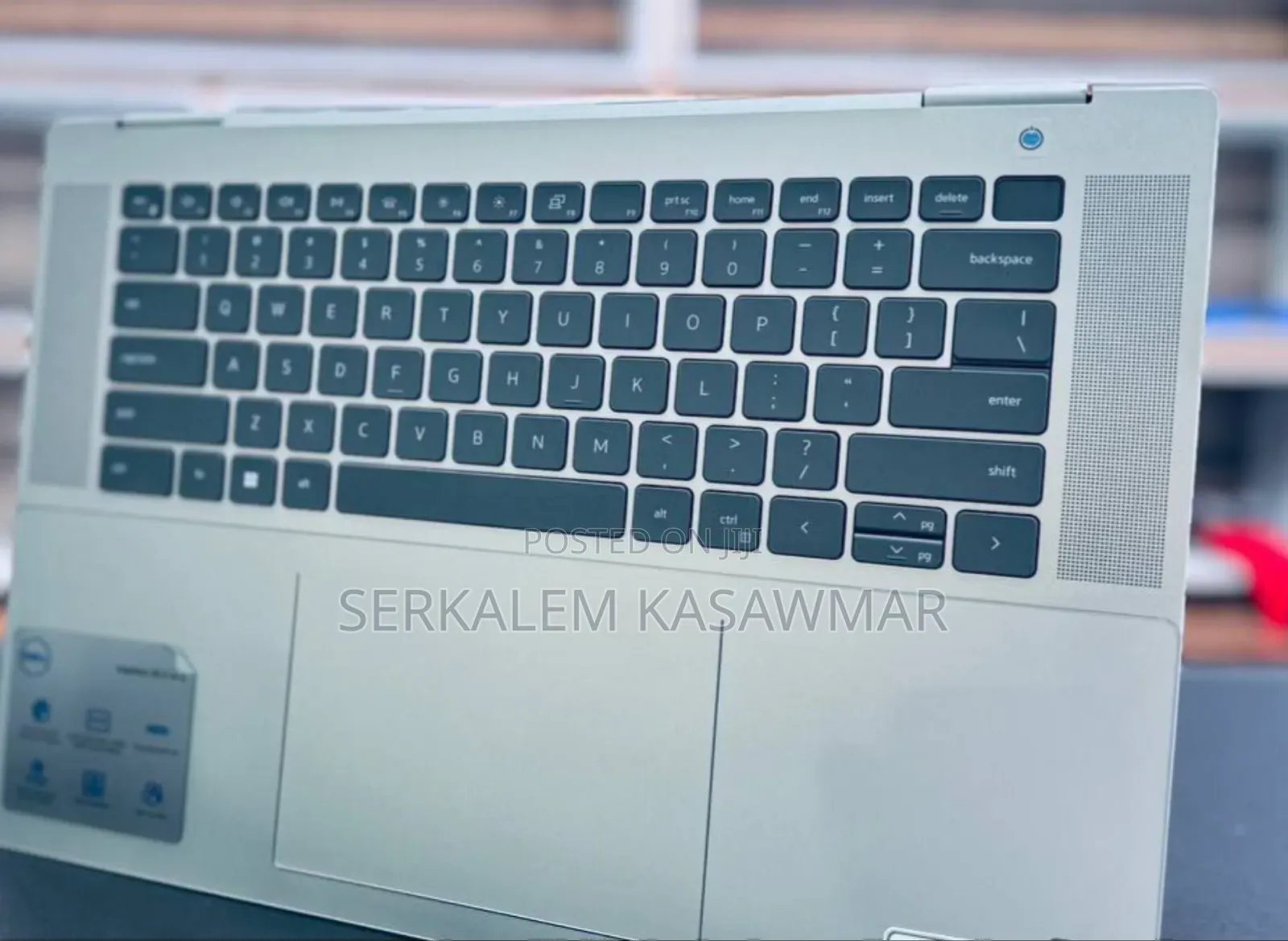 New Laptop Dell Inspiron 16 5620 16GB Intel Core I7 SSD 512GB