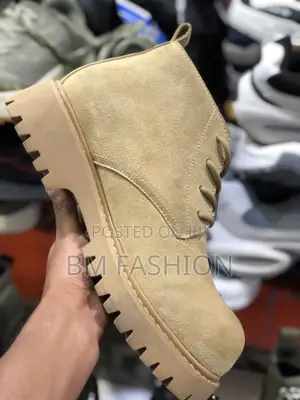 Creamie High Quality Men's Suede