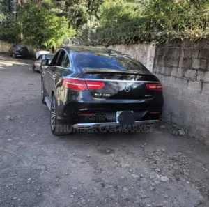 Mercedes-Benz GLE-Class 2016 Black