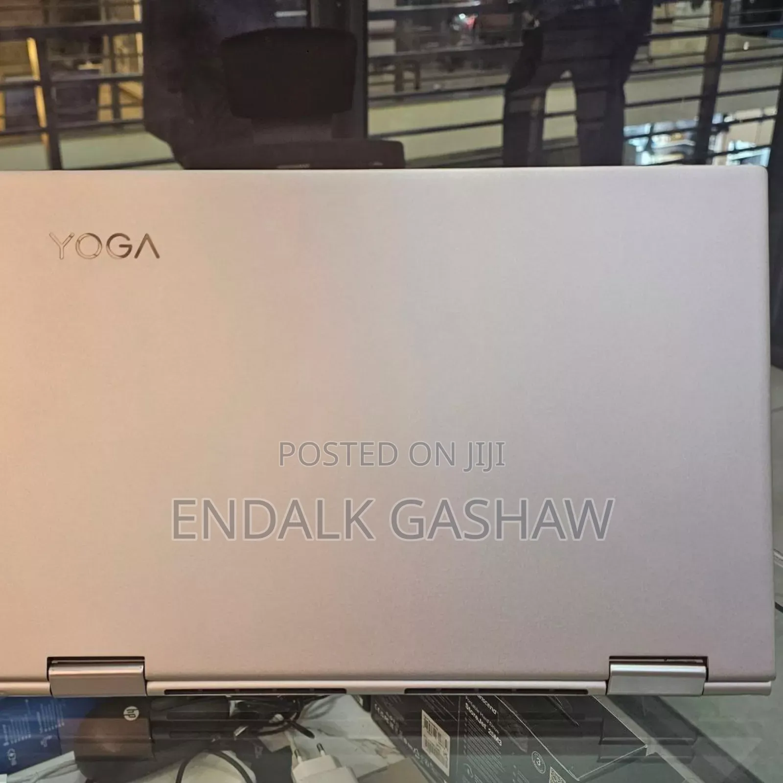 New Laptop Lenovo Yoga C740 16GB Intel Core I7 SSD 512GB