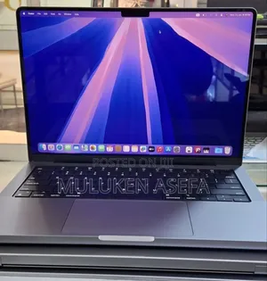 New Laptop Apple MacBook Pro 16GB Apple M1 SSD 1T