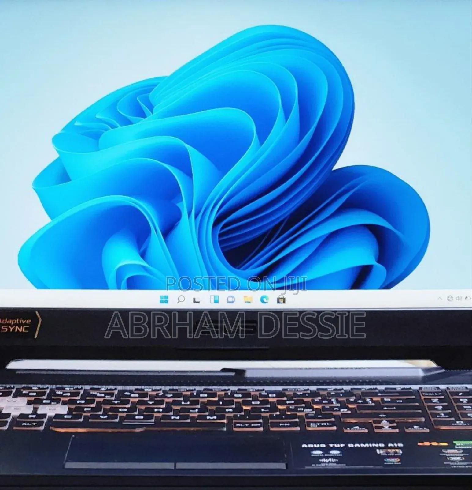 New Laptop Asus 16GB AMD Ryzen 5 SSD 512GB