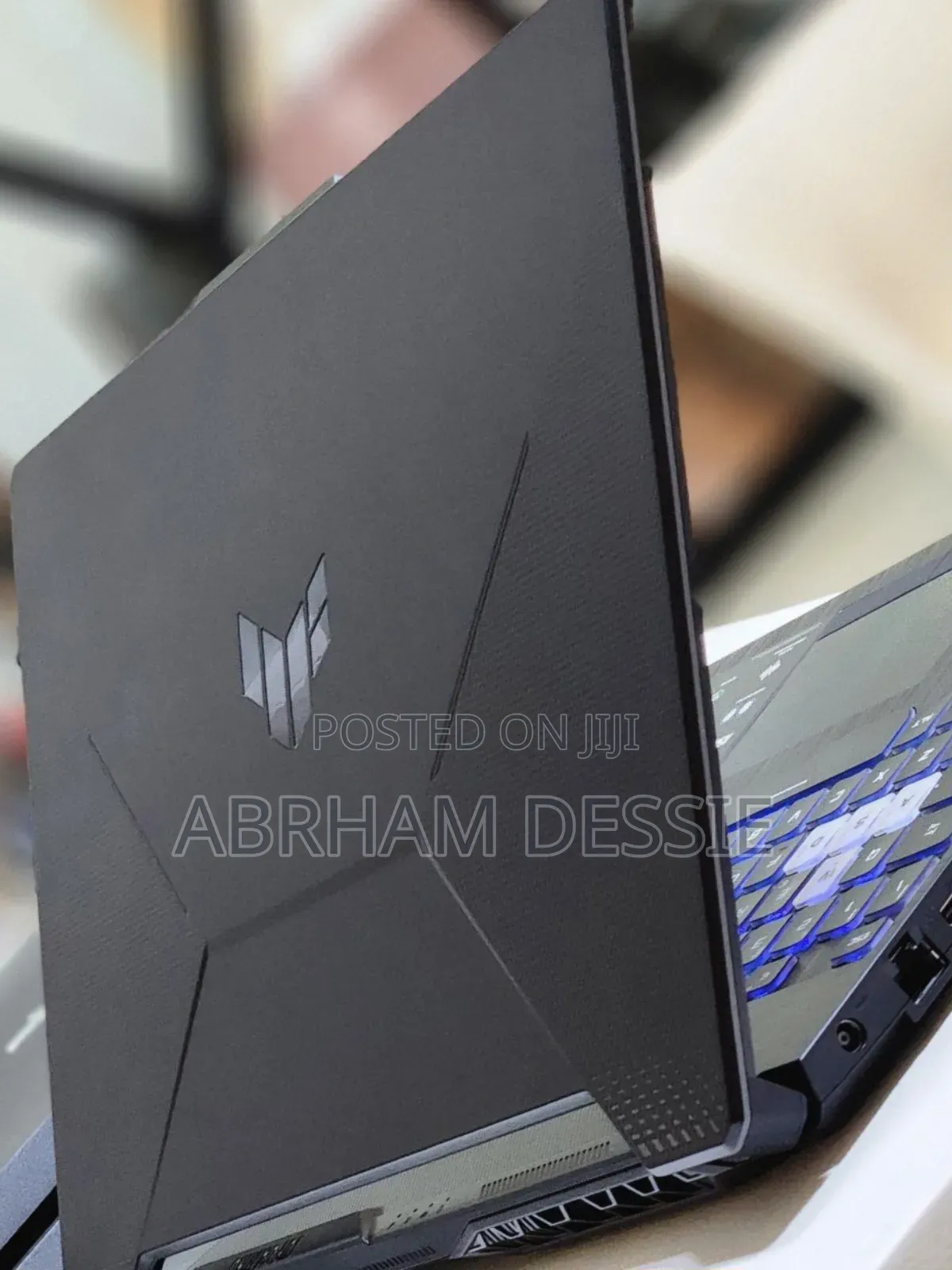 New Laptop Asus 16GB AMD Ryzen 5 SSD 512GB