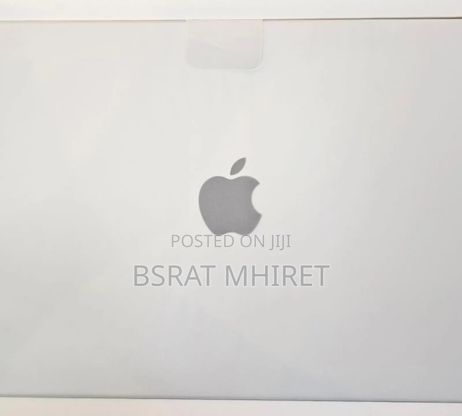 New Apple MacBook Air 2024 M3 13-Inch 16GB Intel Core I7 SSD 512GB