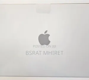 Photo - New Apple MacBook Air 2024 M3 13-Inch 16GB Intel Core I7 SSD 512GB