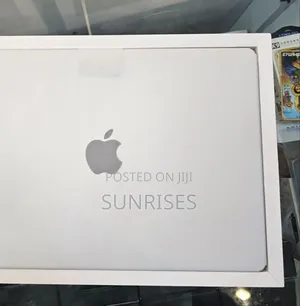 New Laptop Apple MacBook Pro 2024 M4 14-Inch 16GB Apple M4 SSD 512GB